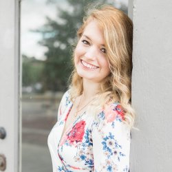 Rebecca Lane Graphics Avatar