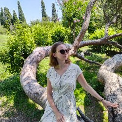 Ulyana Mo Avatar