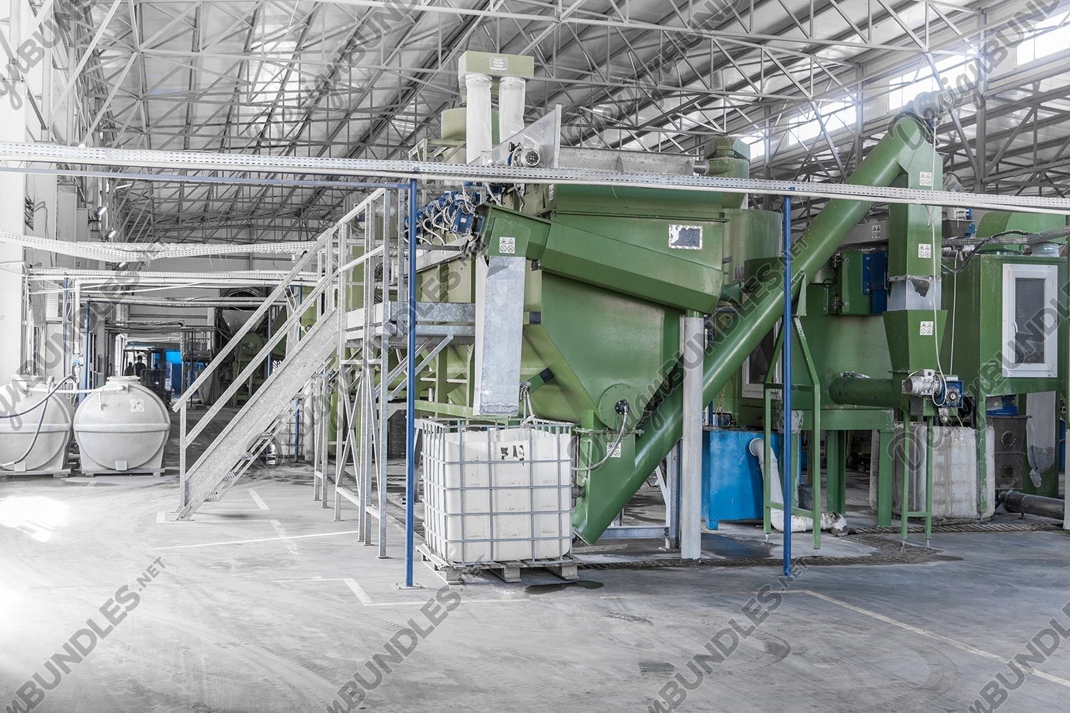 Plastic bottle recycling plant (849544) Industry Design Bundles
