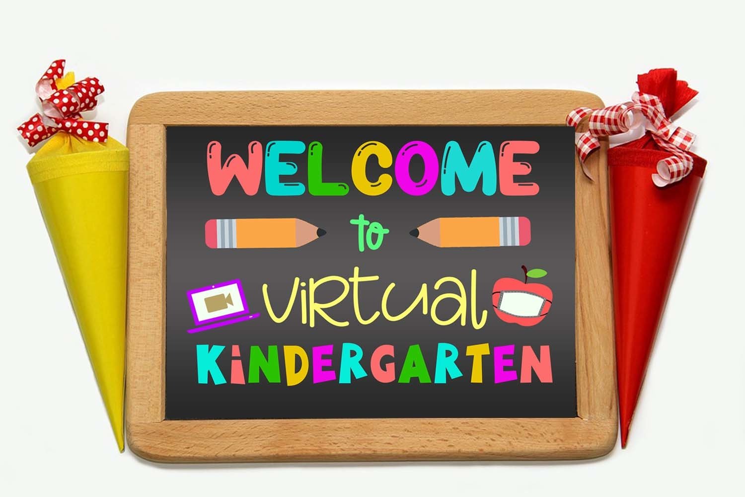 Chalkboard to Virtual Kindergarten First Day School (867365