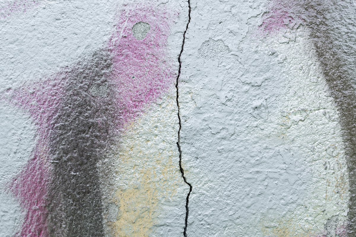 crack on the wall 727751 textures design bundles emedia card designer 6 5 crack