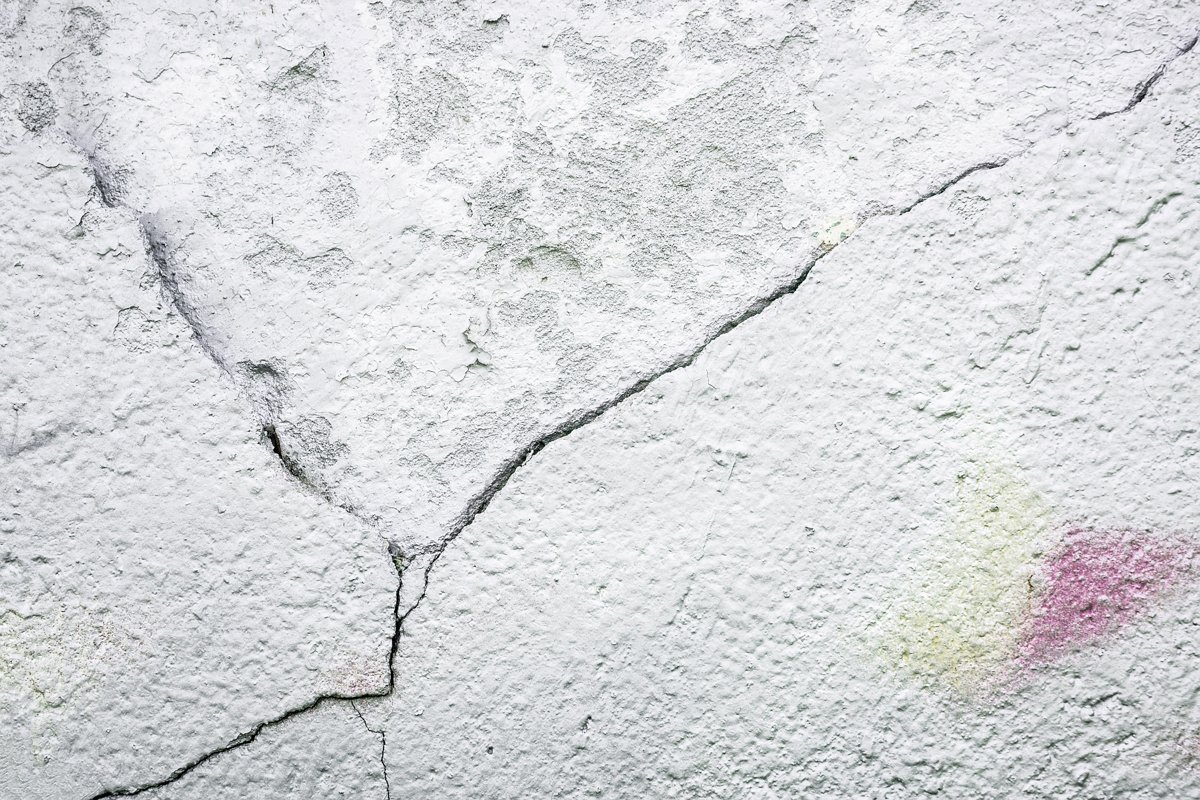 crack on the wall 727746 textures design bundles emedia card designer 6 5 crack