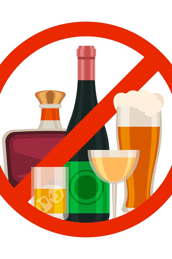 No alcohol icon. Alcoholic drink prohibition sign with carto