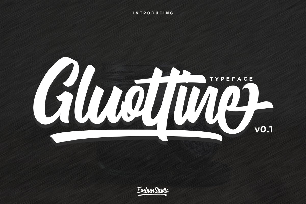 Gluottine Typeface example image 1