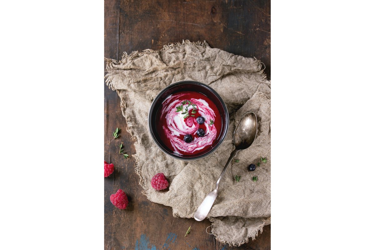 Dessert berry soup example image 1