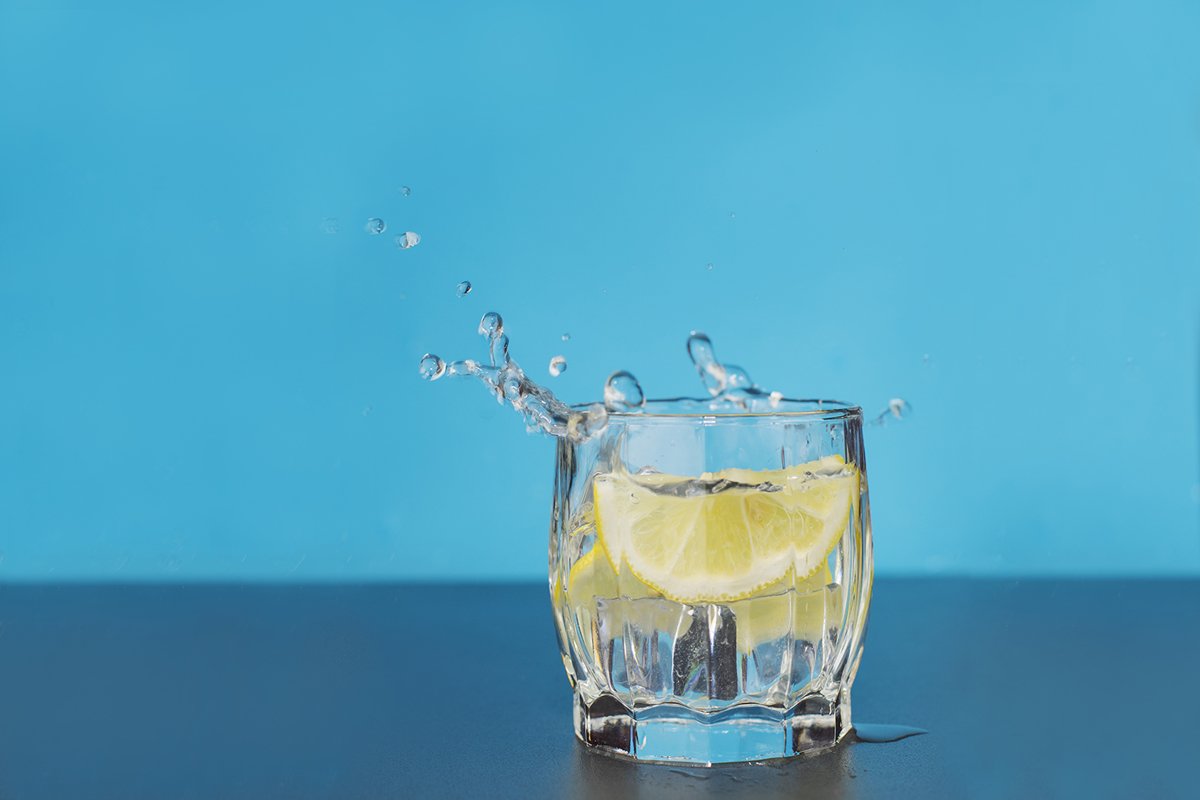 clear water drink in a glass splash splashin example image 1