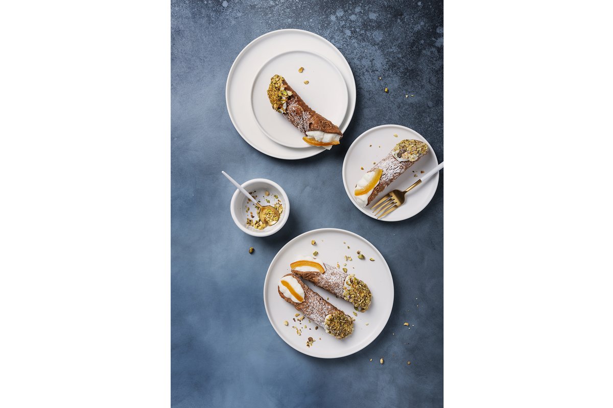 Traditional italian dessert cannoli siciliani example image 1