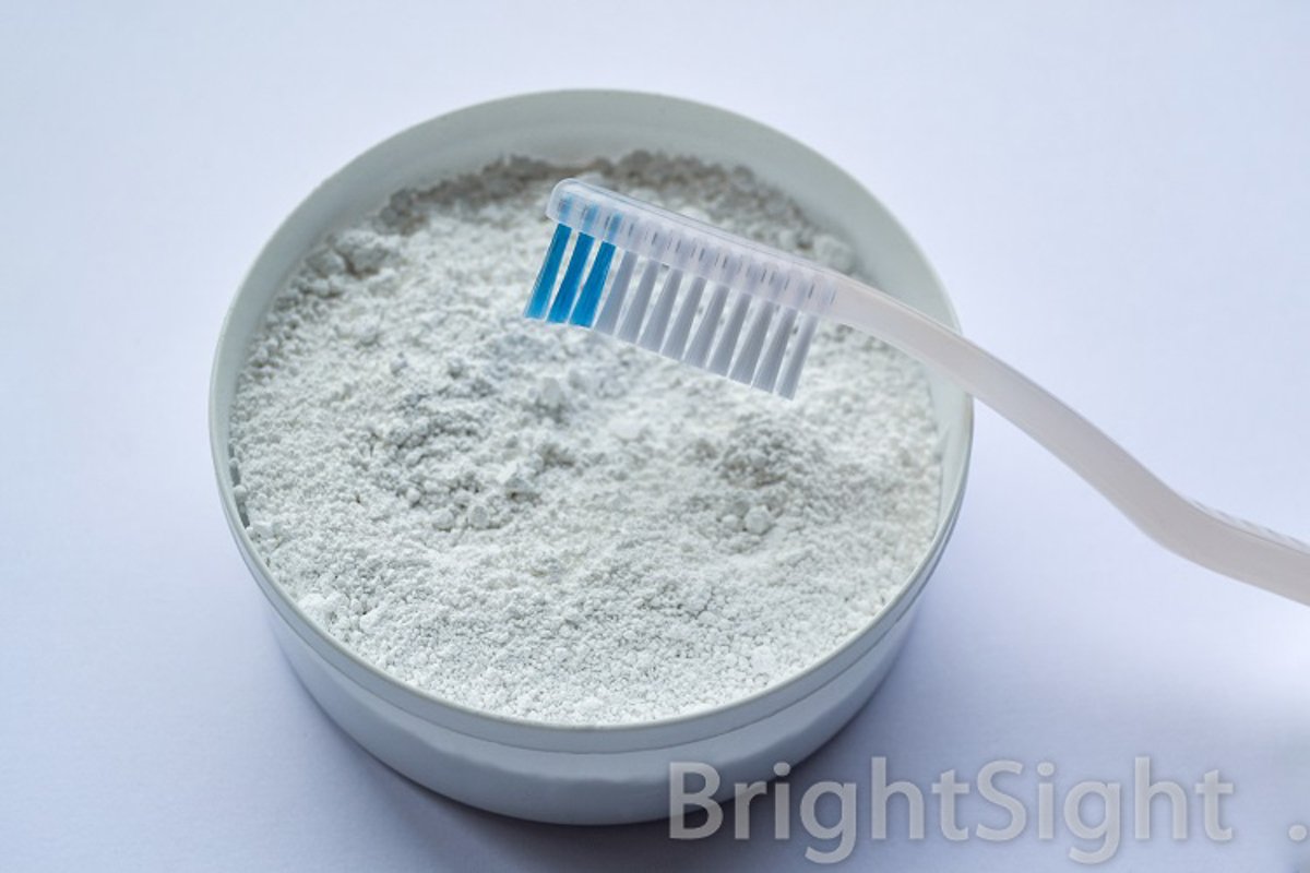 Toothbrush and tooth powder dentifrice example image 1