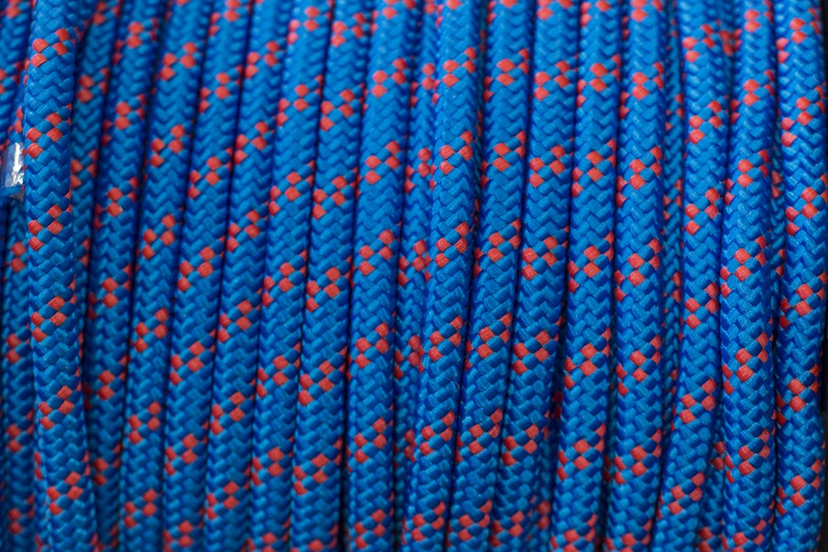 A roll of craft rope example image 1