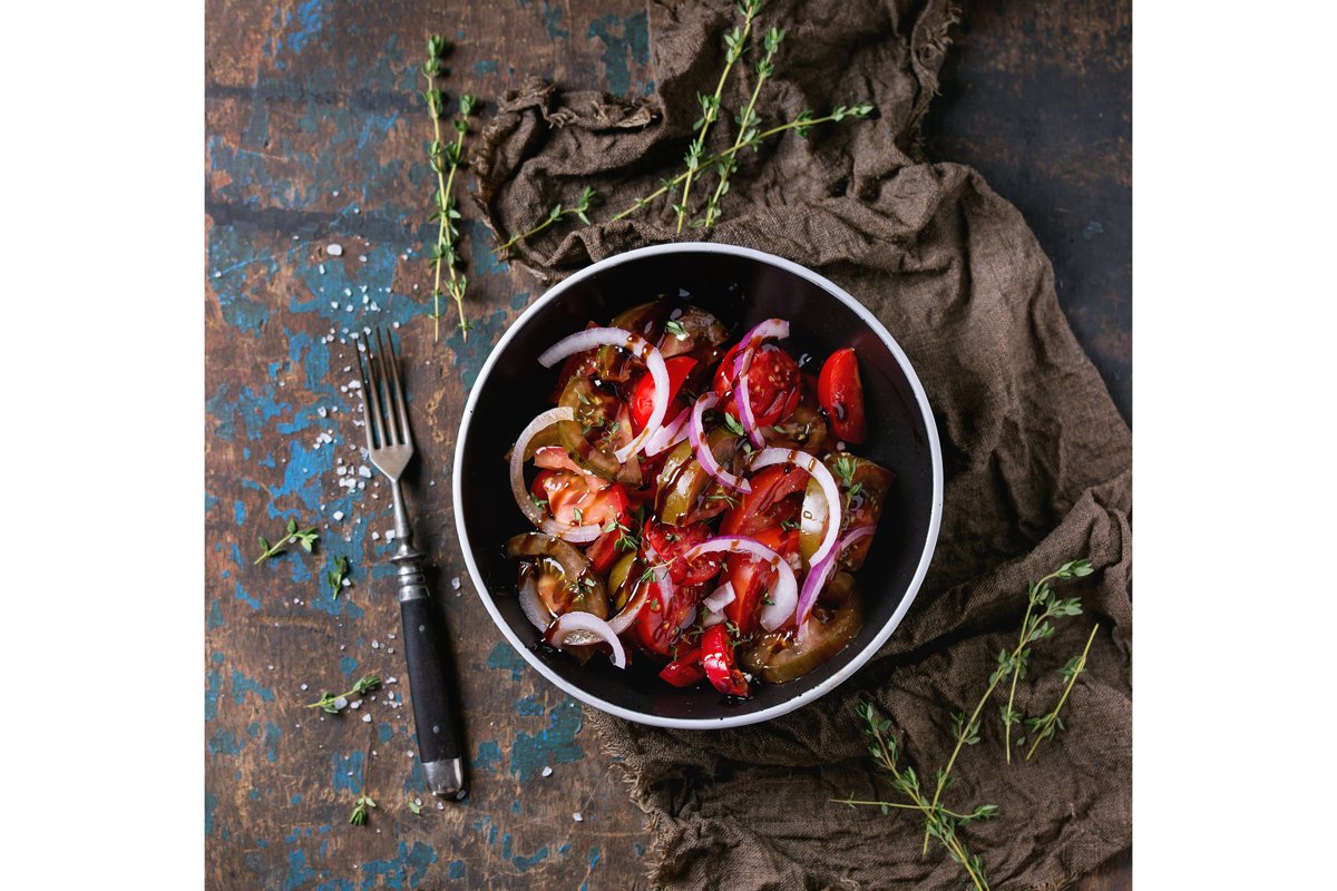 Tomatoes and onion salad example image 1