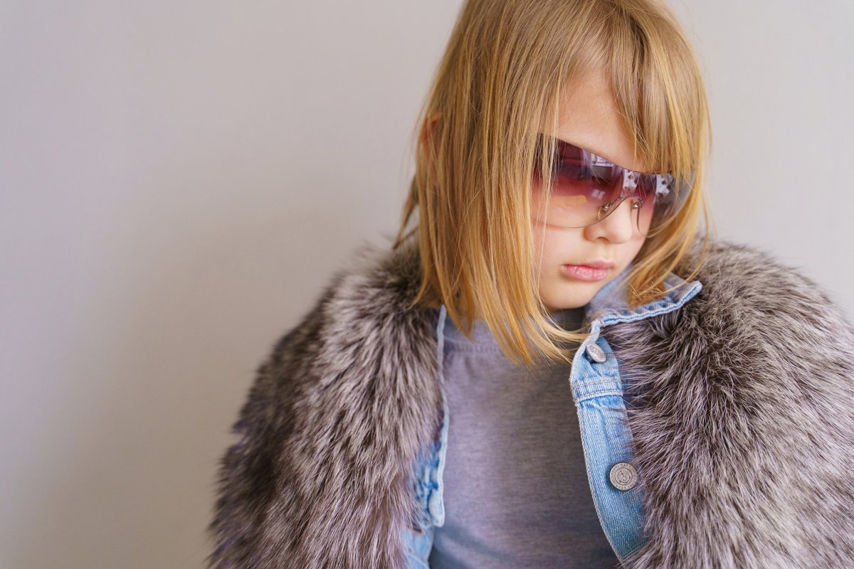 Hipster girl in denim jackets and hat. Modern fashion example image 1