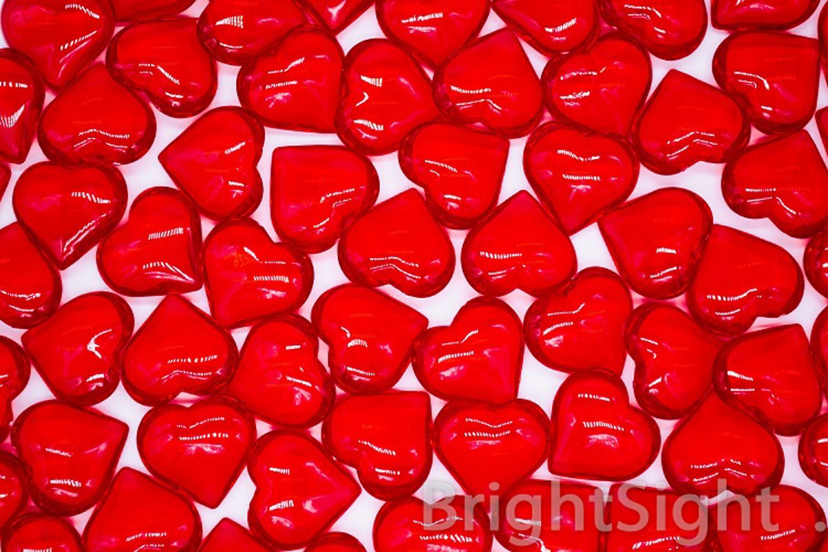 Red hearts background example image 1