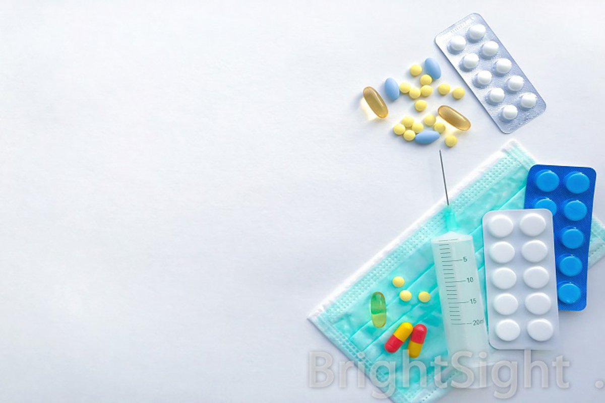 Medical supplies, pills & mask example image 1
