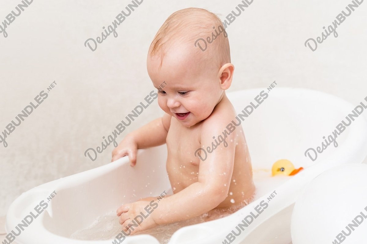 Photo of baby bathing, hygiene, care example image 1