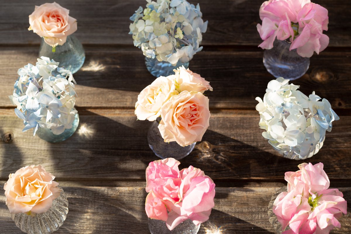 Blue hydrangea,pink sweet pea Lathyrus,roses in crystal vase example image 1