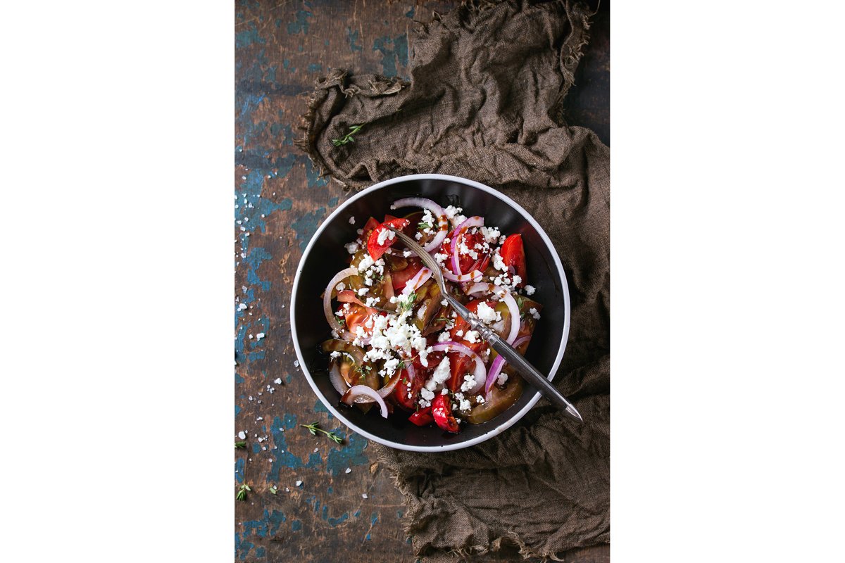 Tomatoes and onion salad example image 1