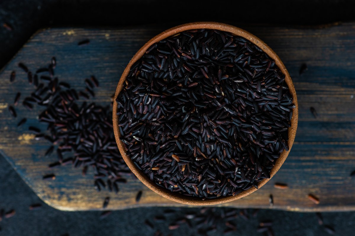Black organic rice example image 1