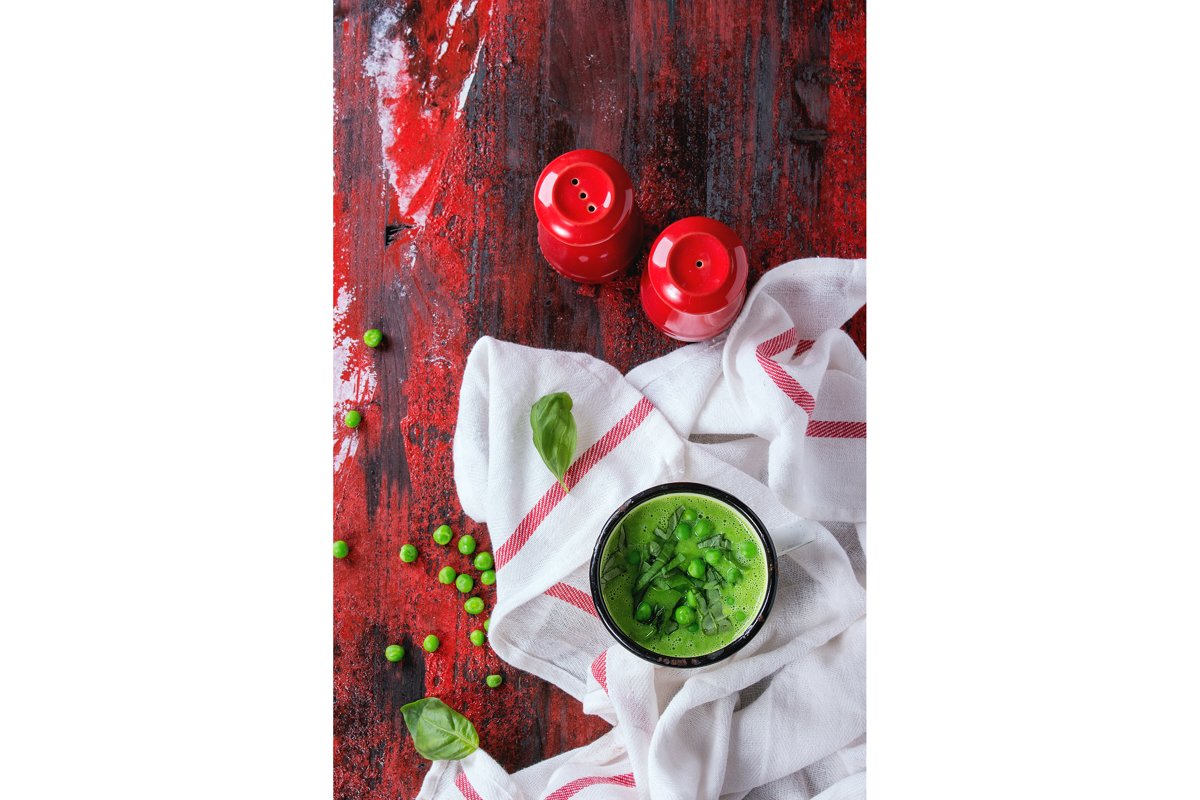 Pea cream soup example image 1