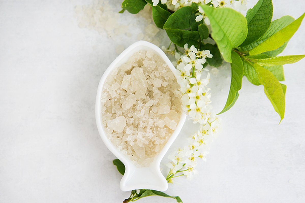 Spa-sea salt in white dishes and seashells. example image 1