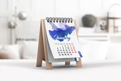 Mini Desk Calendar Mockup Product Image 3