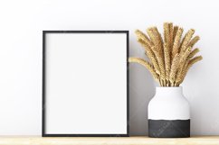 Frame Mockup Product Image 1