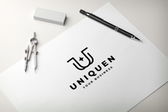 Uniquen Letter U Star Logo Product Image 1