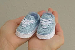 Fashion baby sneakers crochet pattern 4 sizes PDF download Product Image 3