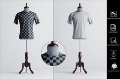 Man T-shirt Mockup Product Image 3