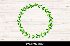 Green Christmas Wreath SVG Product Image 1