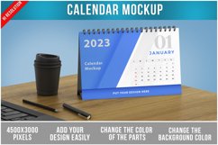 Desk Calendar Mockup Product Image 1