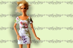 Vintage ornament wallpaper, light green dollhouse dinning Product Image 1