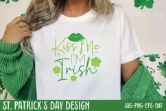 Kiss me i'm irish SVG, Round St. Patrick's Day Svg Product Image 1