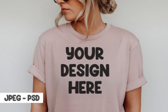 Female model t-shirt mockup psd &amp; jpeg Product Image 1