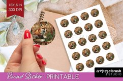 Vintage Christmas Round Sticker - Retro Printable Stickers Product Image 1