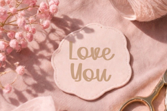 Holly Aura - Handwritten Script Font Product Image 10