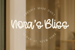 Heart Melt - Handwritten Script Font Product Image 11