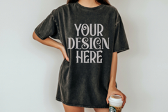 Black Comfort Colors 1717 T-shirt Mockups, Real Model Mock Product Image 1