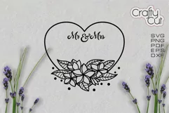 Mr and Mrs sign, Family Last Name Floral wreath, Rustic Sign Product Image 3
