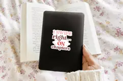 Kindle Lover - Reading Quote SVG | I Swipe Right On Chapters Product Image 4