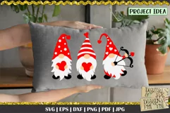Valentine's Gnomes SVG | Gnomies SVG | Gnomes holding hearts Product Image 4