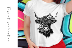 Highland Cow SVG Design for T-Shirts and Mugs Product Image 1