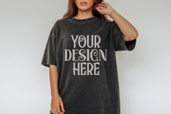 Black Comfort Colors 1717 T-shirt Mockups, Real Model Mock Product Image 1