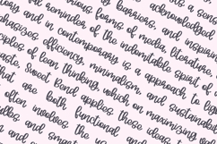 Auric Trace - Bouncy Script Font Product Image 19