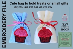 ITH Valentine Cupcake Treat Bag 5x7 Hoop Product Image 1