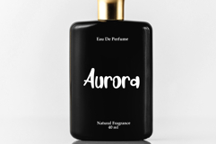 Minimalist Product Image 2