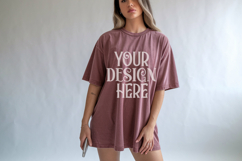 Comfort Colors 1717 Pepper T-shirt Mockups, Real Model Product Image 1