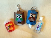 ITH Howard the Owl Hand Sanitizer Holder- Snap Tab 5x7 Hoop Product Image 4