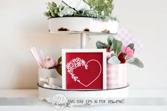 Floral Heart Wreath SVG | Valentine's Day Heart Wreath SVG | Product Image 2
