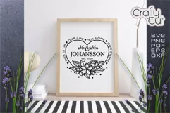 Mr and Mrs sign, Family Last Name Floral wreath, Rustic Sign Product Image 1