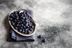Organic blueberry berries in a bowl Product Image 1